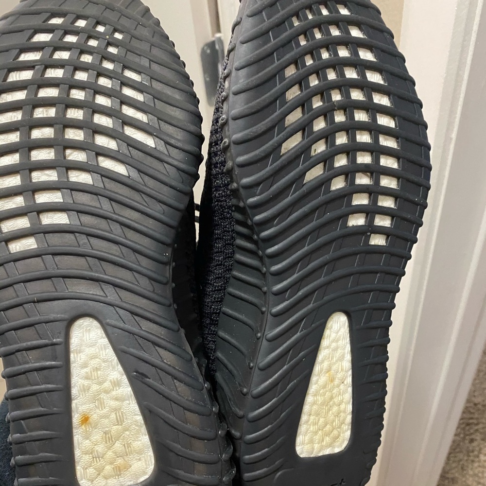 ❌SOLD❌ BOOST 350 V2 BLACK/BLACK/BLACK 🔥 🔥 - Picture 10 of 15